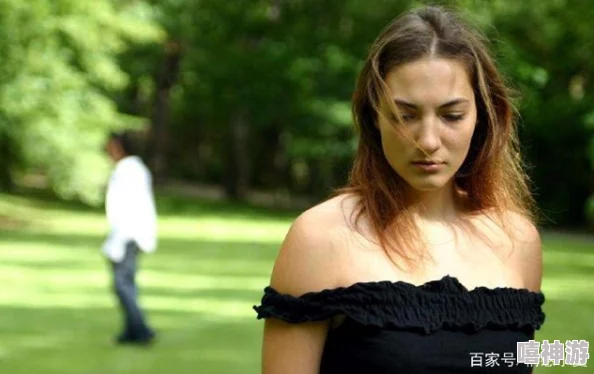 五十歲熟女亂伦:探讨中年女性在情感与性关系中的复杂心理与社会影响 五十歲熟女亂伦:探讨中年女性在情感与性关系中的复杂心理与社会影响