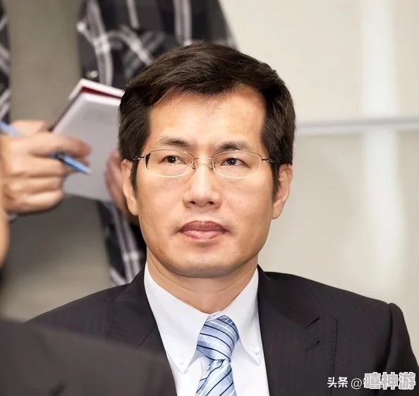 黑料网首页:明星私生活曝光,某知名演员被拍到与神秘女子深夜约会,引发网友热议! 黑料网首页:明星私生活曝光,某知名演员被拍到与神秘女子深夜约会,引发网友热议!