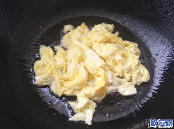 一面吃着一面膜下53分钟:探讨快餐文化对健康的影响与现代生活节奏的关系 一面吃着一面膜下53分钟:探讨快餐文化对健康的影响与现代生活节奏的关系