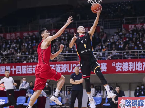 一面吃着一面膜下53分钟:探讨快餐文化对健康的影响与现代生活节奏的关系 一面吃着一面膜下53分钟:探讨快餐文化对健康的影响与现代生活节奏的关系