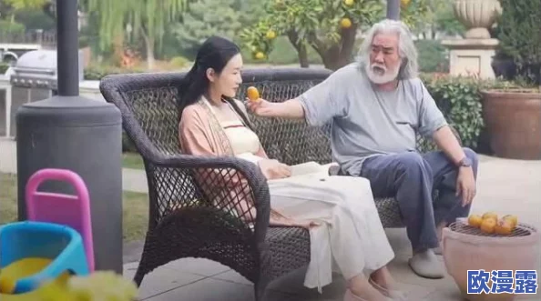 闺女17岁每天晚上要抱着睡,反映了亲子情感与青少年心理发展的重要性与家庭关系的深远影响 闺女17岁每天晚上要抱着睡,反映了亲子情感与青少年心理发展的重要性与家庭关系的深远影响