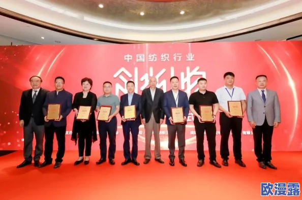和猫娘拔萝卜游戏V1.14全新版本上线,新增多种玩法与角色引发玩家热议 和猫娘拔萝卜游戏V1.14全新版本上线,新增多种玩法与角色引发玩家热议