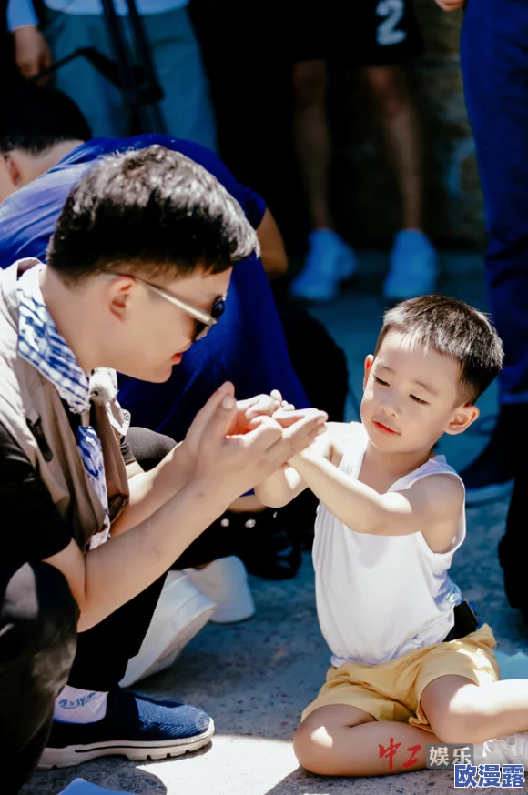 开心五月婷婷:在这个充满欢笑与温暖的季节里,让我们一起分享那些让人心情愉悦的小故事和美好瞬间 开心五月婷婷:在这个充满欢笑与温暖的季节里,让我们一起分享那些让人心情愉悦的小故事和美好瞬间