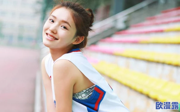 李丽莎喷水视频引发热议，网友纷纷讨论其背后的故事与影响，相关话题持续升温中