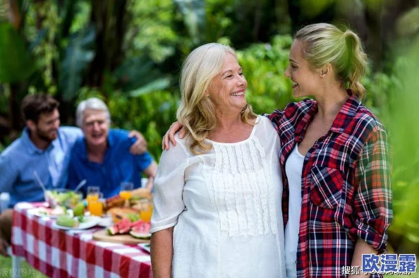 老妇乱伦:家庭秘密曝光,亲情与欲望交织引发社会热议与道德反思 老妇乱伦:家庭秘密曝光,亲情与欲望交织引发社会热议与道德反思