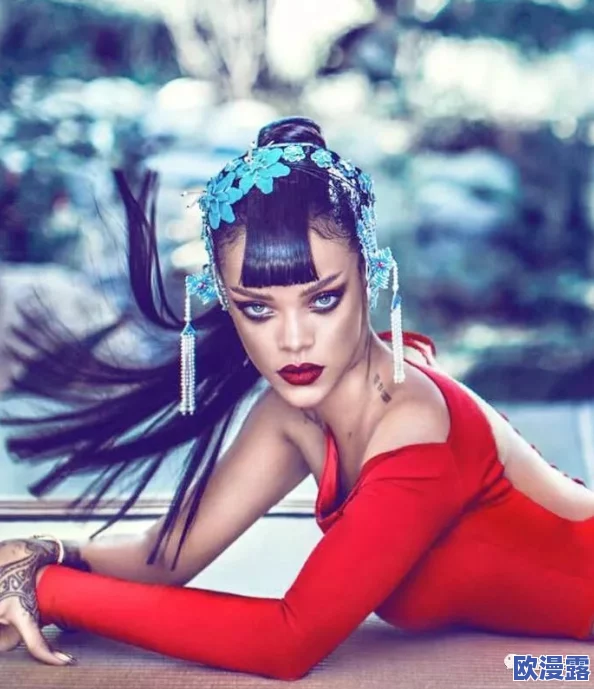 欧美 另类 交：某知名歌手被曝与神秘艺术家秘密合作，音乐风格引发粉丝热议！