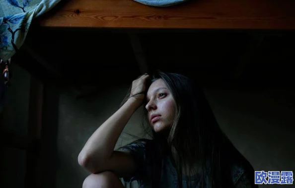 欧美18—20岁HD第一次!震撼曝光,年轻人的秘密生活竟然如此精彩刺激,引发热议与讨论! 欧美18—20岁HD第一次!震撼曝光,年轻人的秘密生活竟然如此精彩刺激,引发热议与讨论!