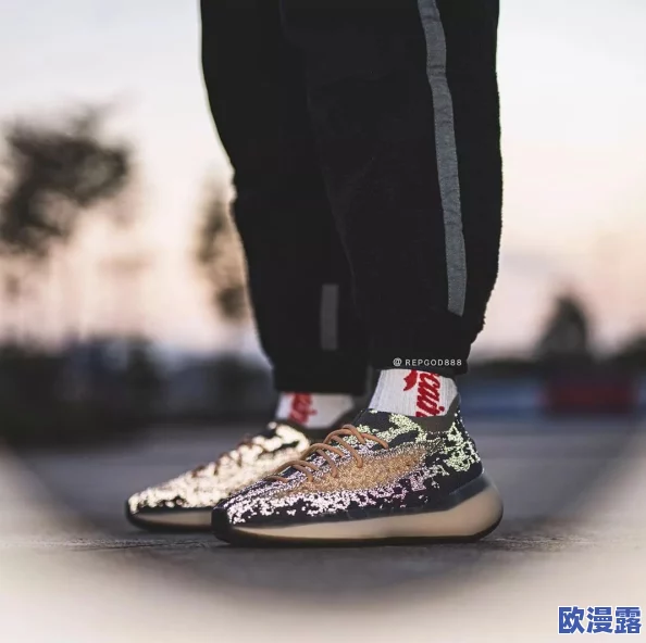 Yeezy 380蜜桃粉满天星货量最新进展：市场反应热烈，消费者期待度持续攀升