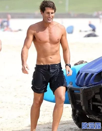 抱着娇妻让猛男弄,震惊!竟然在婚礼现场发生如此不可思议的事情,引发全场哗然! 抱着娇妻让猛男弄,震惊!竟然在婚礼现场发生如此不可思议的事情,引发全场哗然!