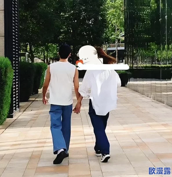 好大好爽好深！震惊！某知名明星被曝与多位异性密切交往，背后真相令人难以置信！
