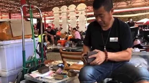 维修工老王：竟在修理现场发现价值千万的古董，业内专家震惊不已！