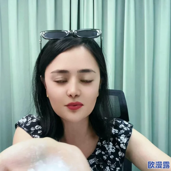 残忍粗大按摩器h引发热议,网友纷纷讨论其安全性与使用体验,专家呼吁关注健康风险与心理影响 残忍粗大按摩器h引发热议,网友纷纷讨论其安全性与使用体验,专家呼吁关注健康风险与心理影响