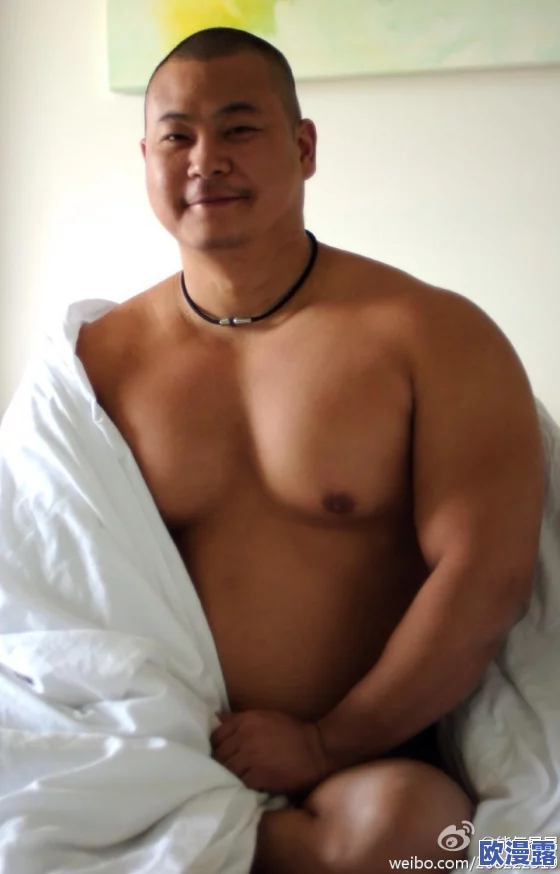 胖熊GaysexChina：震撼曝光！网络热潮引发的同性恋文化新风潮，背后故事令人瞩目！