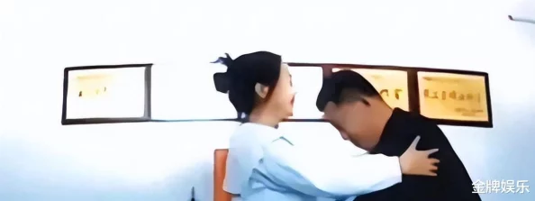多男操一女视频引发热议，网友纷纷讨论其背后的社会现象与道德观念的冲突