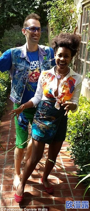 黑人巨茎大战欧美白妇:一场跨文化的激情对决,挑战传统观念与身体界限,引发热议! 黑人巨茎大战欧美白妇:一场跨文化的激情对决,挑战传统观念与身体界限,引发热议!