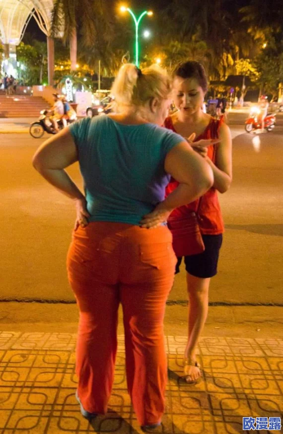 探索丹麦大白屁股的魅力：三级播放带你领略不一样的视觉盛宴
