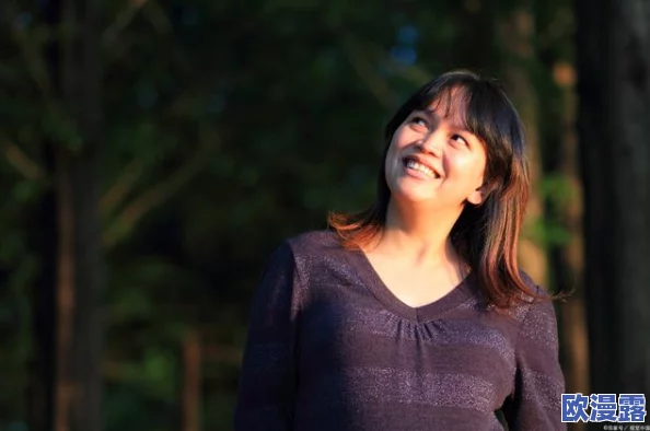 探索乱中年女人伦:在纷繁复杂的生活中寻找自我与爱的平衡 探索乱中年女人伦:在纷繁复杂的生活中寻找自我与爱的平衡