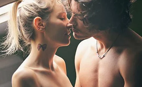 小妖精好紧好爽再浪一点,探索激情与欲望的极致体验 小妖精好紧好爽再浪一点,探索激情与欲望的极致体验