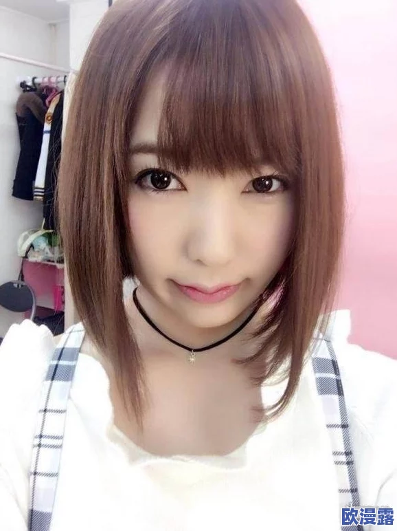 波多野结衣教师系列5，剧情设定新颖，演员表现出色，让人期待后续发展