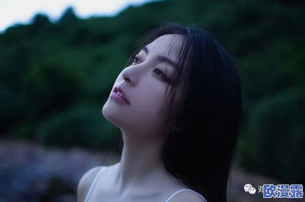 嗯啊好粗好大，这种感觉真是让人难以忘怀，太刺激了！