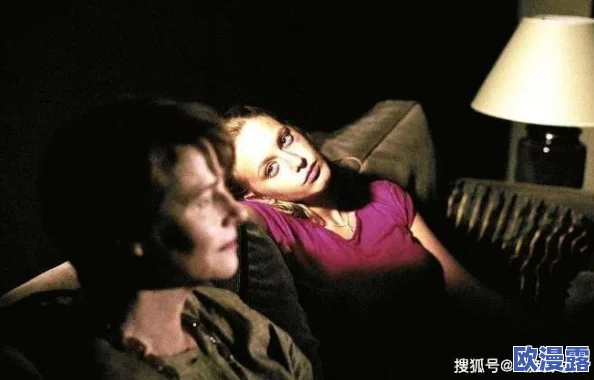 黄色录相一级片惊爆信息:这部影片不仅引发了广泛讨论,还揭示了背后不为人知的行业秘密和社会现象,令人震惊 黄色录相一级片惊爆信息:这部影片不仅引发了广泛讨论,还揭示了背后不为人知的行业秘密和社会现象,令人震惊