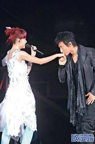 不要逃了亲爱的她竟然在婚礼前夕与旧爱重燃旧情，令人震惊的真相即将揭晓！